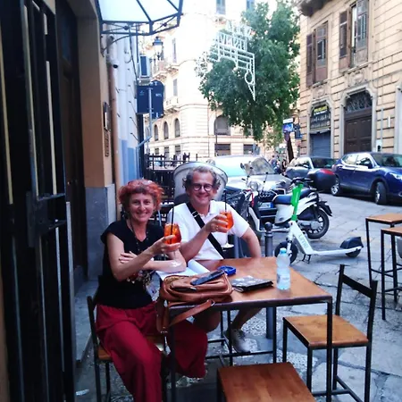 Hostel Casa Amari Zisa Palermo