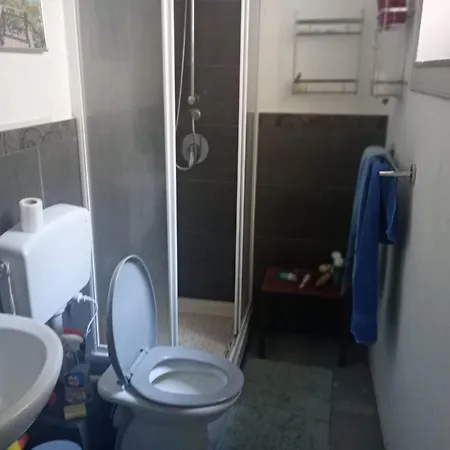 Casa Amari Zisa ホステル *