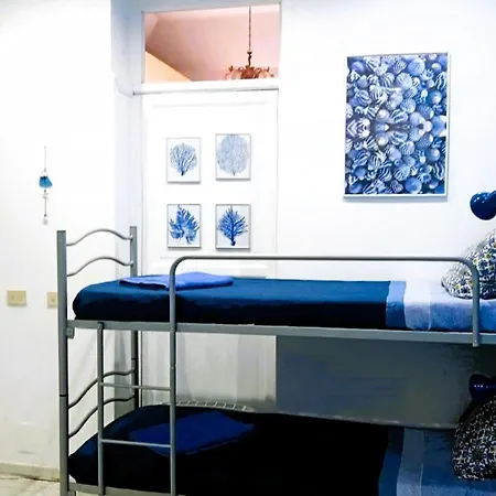 Hostel Casa Amari Zisa