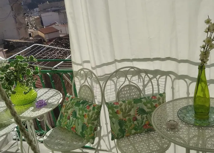 Hostel Casa Amari Zisa Palermo