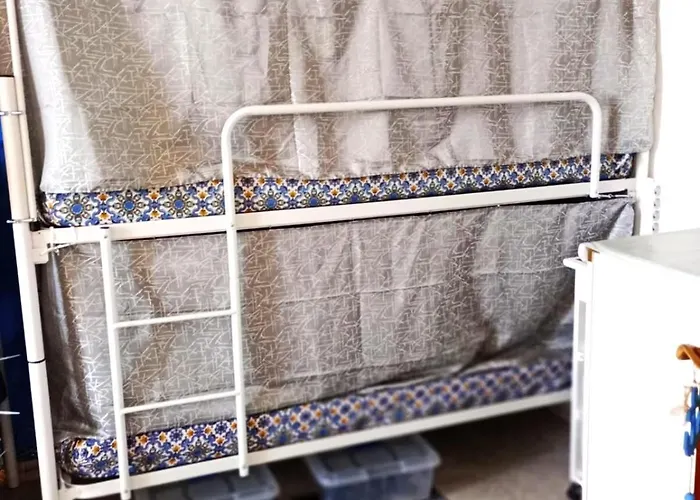 Casa Amari Zisa Hostel