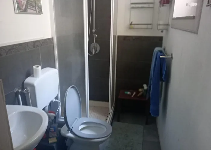 Casa Amari Zisa Hostel *